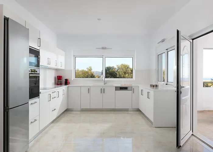 Zoe Blu Vila Kalathos